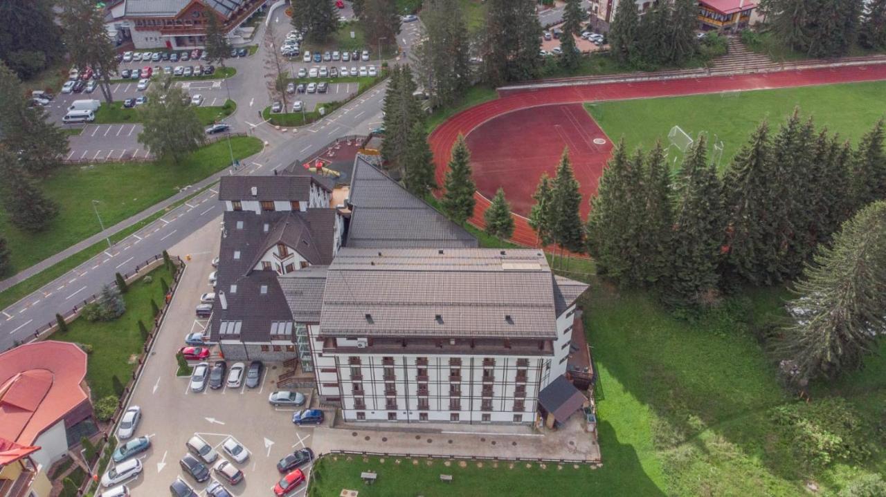 Hotel Escalade Poiana Brasov Exteriör bild